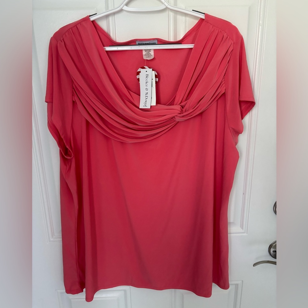 NWT Bleeker & McDougal rouched top 3X